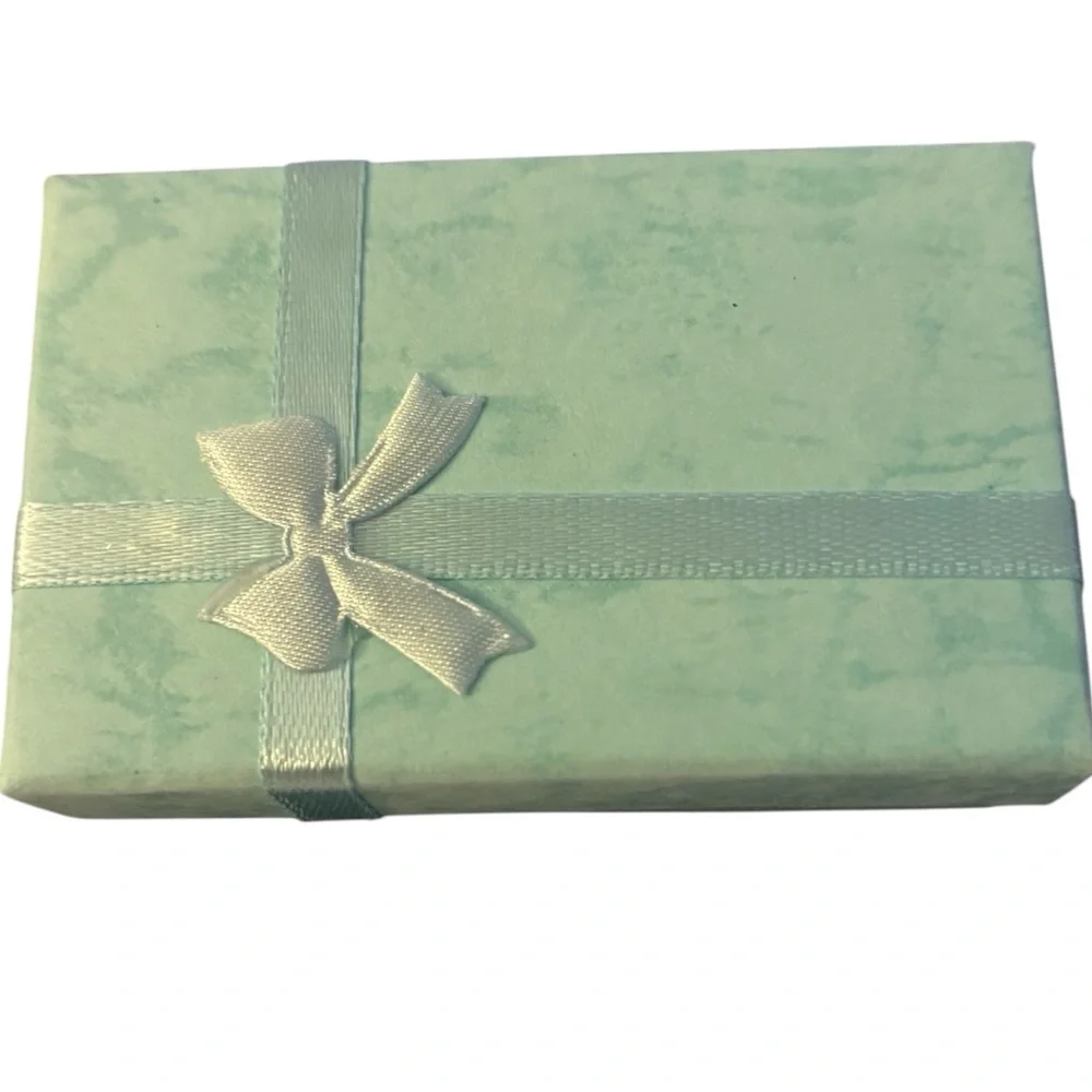 Marc by Marc Jacobs Pink and Gold Charm Necklace NWT - Picture 4 of 5